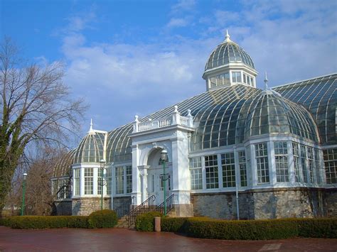 Franklin conservatory park - A botanical landmark just two miles east of downtown Columbus, Franklin Park Conservatory and Botanical Gardens features exotic plant collections and displays, seasonal exhibitions, outdoor gardens …